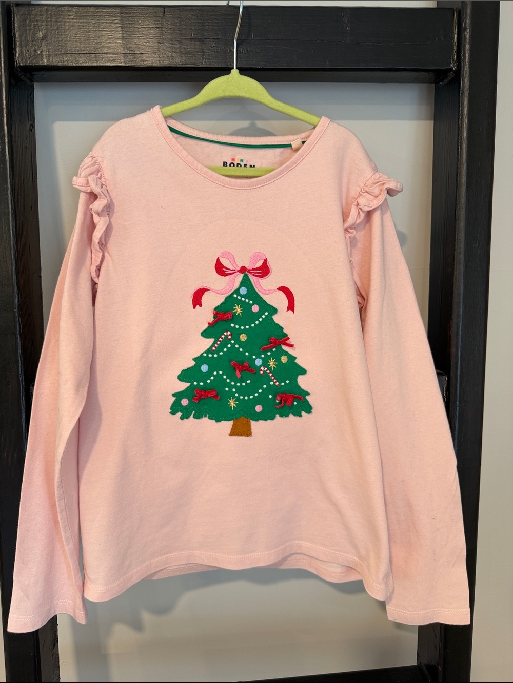 Mini Boden Light Pink Long Sleeve Top with Christmas Tree Applique size 8-9